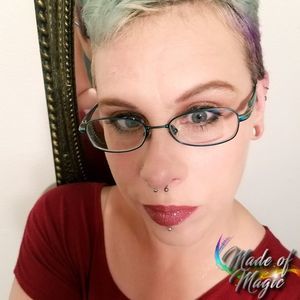 Meet your Posher, Dawn